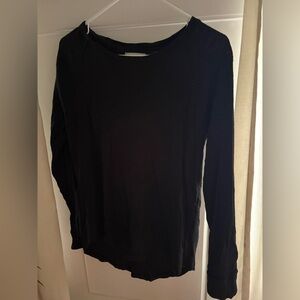 Liz Claiborne Weekend Longer in Back Black Shirt Size L